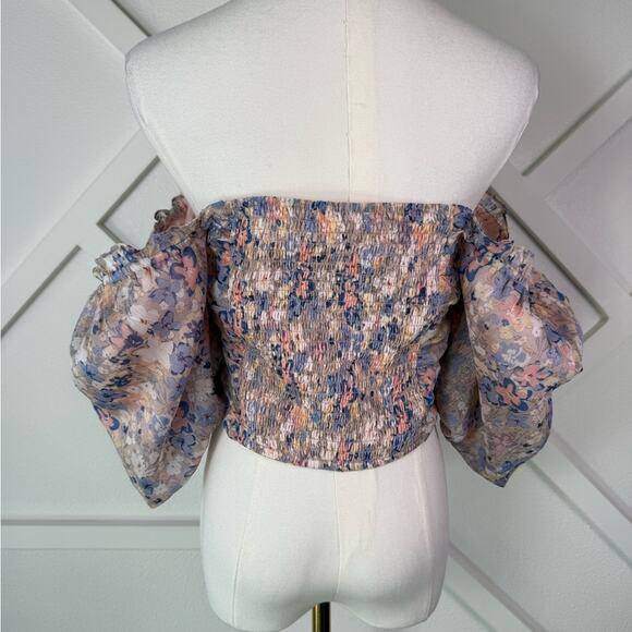 NWT ASTR The Label Floral Lin Puff Sleeve Crop Top Size Medium Pastel Colors - Picture 6 of 12
